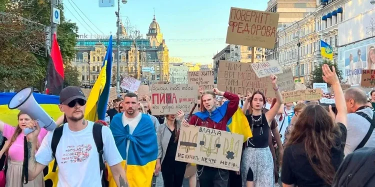 У Києві відбулася хода за повернення Федорова до Міноборони 1 У Києві відбулася хода за повернення Федорова до Міноборони
