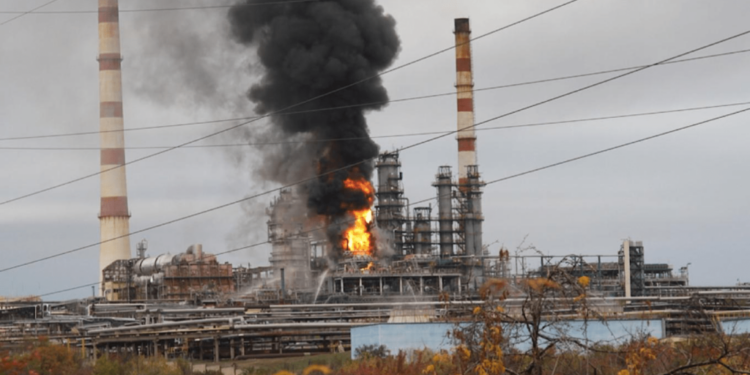 Україна змінила тактику ударів по нафтовій інфраструктурі РФ – ЗМІ 1 Україна змінила тактику ударів по нафтовій інфраструктурі РФ – ЗМІ