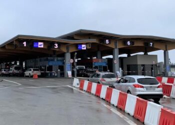 У Німеччині застерегли своїх громадян від поїздок до України: на який час та чому