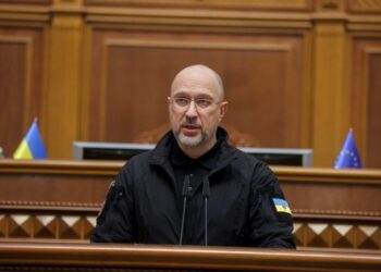 Чи будуть відключення світла взимку: Шмигаль озвучив прогноз
