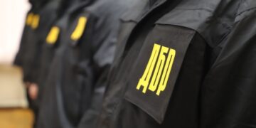 За 20 тисяч доларів виключали з військового обліку: ДБР викрило масштабну схему на Закарпатті