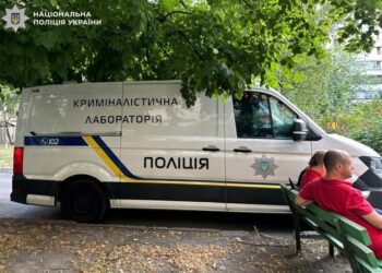 У Києві військовий у СЗЧ зарізав сусіда по хостелу: деталі інциденту