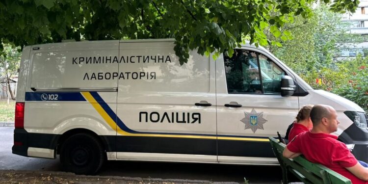 У Києві військовий у СЗЧ зарізав сусіда по хостелу: деталі інциденту 1 У Києві військовий у СЗЧ зарізав сусіда по хостелу: деталі інциденту