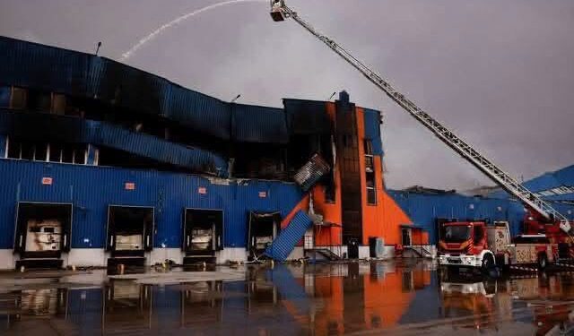 Росія знищила найбільший розподільчий комплекс Rozetka під Києвом