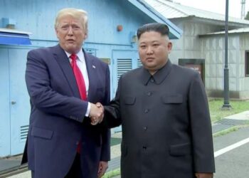 Не хоче псувати відносини з Кім Чен Ином: Трамп наказав скоротити військові навчання США та Південної Кореї