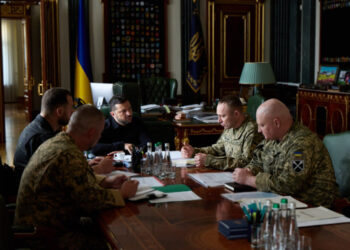 Зеленський анонсував кадрові рішення у ЗСУ: що відомо