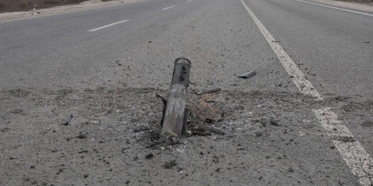 Не пишіть про незбиті ракети: у Повітряних силах закликали не нагнітати ситуацію через балістику 1 Не пишіть про “незбиті ракети”: у Повітряних силах закликали не нагнітати ситуацію через балістику