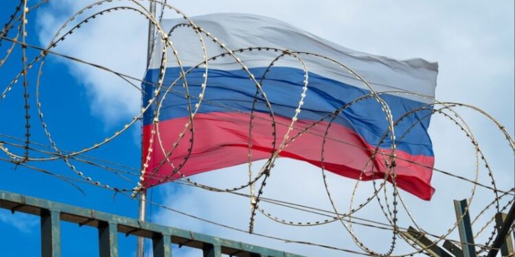 Євросоюз розширив санкції проти Росії через обстріл Києва: хто потрапив до списку 1 Євросоюз розширив санкції проти Росії через обстріл Києва: хто потрапив до списку