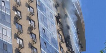 Росіяни обстріляли житлові квартали в Одесі – є постраждалі