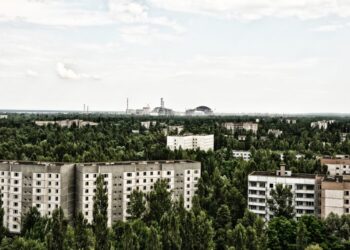 Україна посилює оборону Чорнобильської зони через загрозу наступу Росії з півночі
