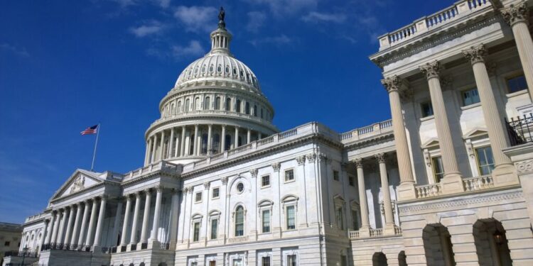 У Сенаті США офіційно розпочали дебати щодо пекельних санкцій проти Росії 1 У Сенаті США офіційно розпочали дебати щодо “пекельних санкцій” проти Росії