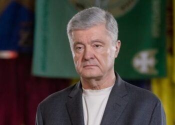 Порошенко розкритикував ідею голосування депутатів за допомогою телефонів