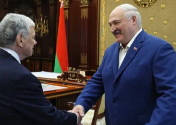 Білорусь погодилася відпустити 25 політв’язнів: що отримає від США натомість