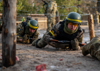 ЗСУ відбили 210 російських атак за добу: які напрямки найгарячіші