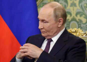 Путін наказав на три доби припинити удари по Києву 6 Путін наказав на три доби припинити удари по Києву