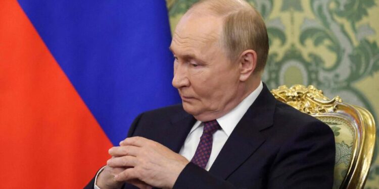 Путін наказав на три доби припинити удари по Києву 1 Путін наказав на три доби припинити удари по Києву