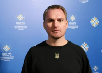 У ЦПК заявили, що Кравченко виїхав з України: той каже, що у відрядженні