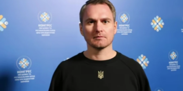 У ЦПК заявили, що Кравченко виїхав з України: той каже, що у відрядженні