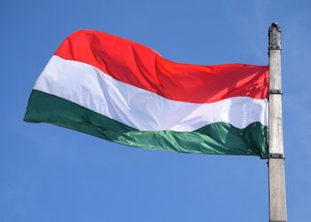 Угорщина висилає 10 російських дипломатів: у Будапешті пояснили причину