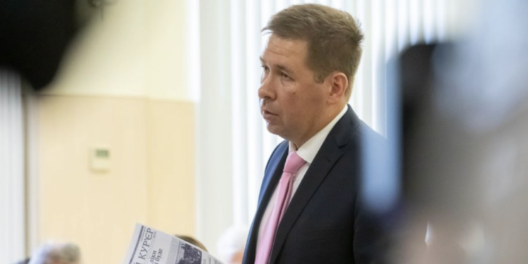 Адвокат Новіков: після призначення Дашутіна головою КАС ми побачили нову тактику зриву судових засідань 1 Адвокат Новіков: після призначення Дашутіна головою КАС ми побачили нову тактику зриву судових засідань