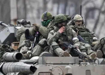 Росія адаптується до нових технологій: генерал США Кларк назвав головні виклики для України у війні