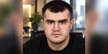 Орлов Дмитрий Александрович о полном цикле помощи — от первой заявки до возвращения человека в обычную жизнь
