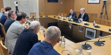 Порошенко зустрівся з Групою дружби з Україною у литовському Сеймі