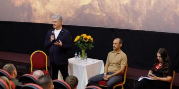 Порошенко на форумі “Хроніки війни”: ветеранська політика має бути справедливою, бо ці люди віддали своє здоров’я за країну