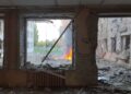 Просто кончені виродки: Зеленський відреагував на удар по школі в Сумах 5 “Просто кончені виродки”: Зеленський відреагував на удар по школі в Сумах