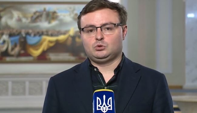 Слуга народу Пушкаренко оскандалився в Естонії: ЗМІ розповіли про тиск на чиновників 1 “Слуга народу” Пушкаренко оскандалився в Естонії: ЗМІ розповіли про тиск на чиновників