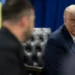 Трамп просив Зеленського припинити удари по російських НПЗ 7 Трамп просив Зеленського припинити удари по російських НПЗ