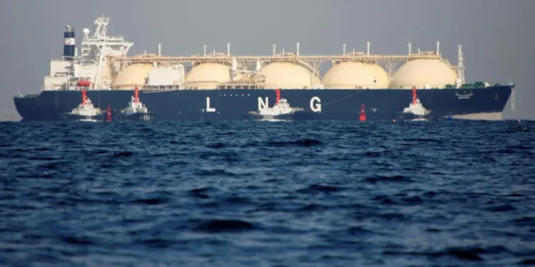 Росія будує газовози для Арктики: як новий флот допоможе Кремлю обходити санкції 1 Росія будує газовози для Арктики: як новий флот допоможе Кремлю обходити санкції