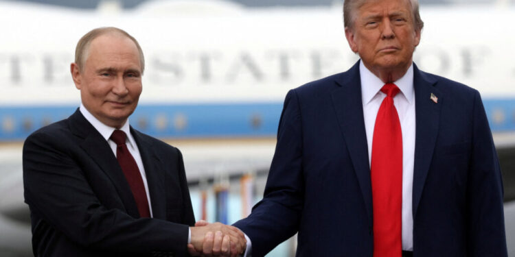 Подарунок Путіну на день народження: США могли давно готувати зняття санкцій з російського дизеля 1 “Подарунок Путіну на день народження”: США могли давно готувати зняття санкцій з російського дизеля