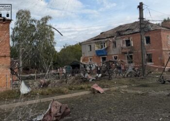 Армія РФ вдарила по Сумах КАБами: шестеро постраждалих