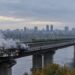 У Києві змінили рух мостами після російських атак: які обмеження діють 7 У Києві змінили рух мостами після російських атак: які обмеження діють