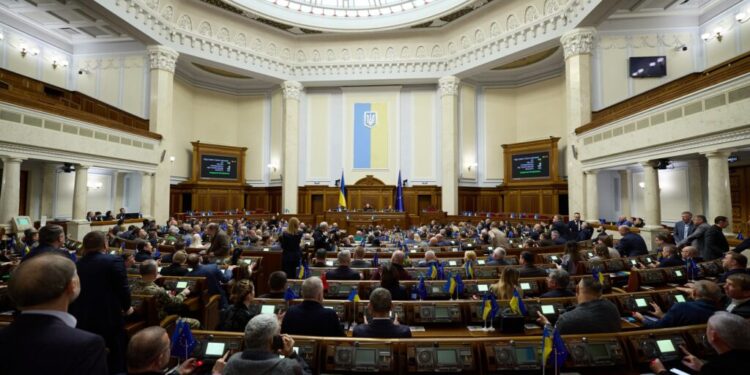 Рух до ЄС і фінансування: які важливі закони має ухвалити Рада цього тижня 1 Рух до ЄС і фінансування: які важливі закони має ухвалити Рада цього тижня