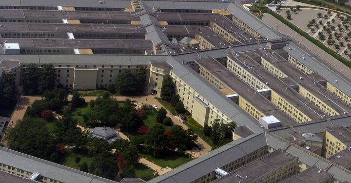 Пентагон розподілив 400 мільйонів доларів для України: на що підуть кошти 1 Пентагон розподілив 400 мільйонів доларів для України: на що підуть кошти