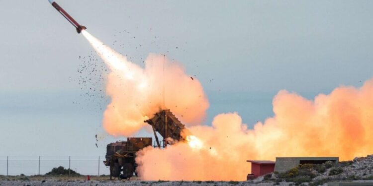 Іспанія та Греція не хочуть передавати Україні ракети Patriot, термін придатності яких спливає 1 Іспанія та Греція не хочуть передавати Україні ракети Patriot, термін придатності яких спливає